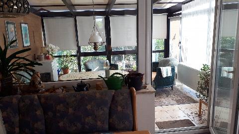 Wintergarten aus dem Esszimmer gesehen